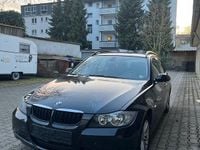 Gebraucht BMW 320 150 PS (110 kW) 2006 Schwarz Kombi