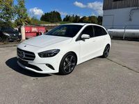 Gebraucht Mercedes B180 116 PS (85 kW) 2023 Weiß Van / Kleinbus