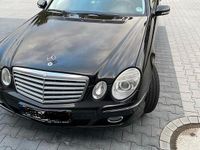 Gebraucht Mercedes E200 135 PS (99 kW) 2009 Schwarz Limousine