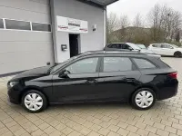 Używany Seat Leon Style 116 KM (85 kW) 2023 Czarny Kombi
