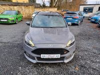 Gebraucht Ford Focus ST 185 PS (136 kW) 2017 Grau Kombi