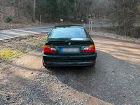 Gebraucht BMW 323 Basis 170 PS (125 kW) 2000 Grün Coupé