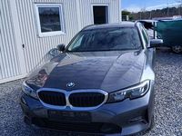 Gebraucht BMW 320 Advantage 190 PS (139 kW) 2020 Grau Kombi