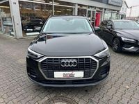 Gebraucht Audi Q3 Basis 150 PS (110 kW) 2022 Schwarz SUV