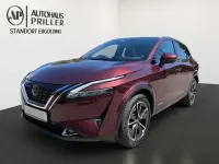 Gebraucht Nissan Qashqai Tekna+ 190 PS (139 kW) 2023 Burgundy red SUV
