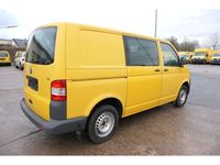 Gebraucht VW T5 84 PS (61 kW) 2010 Ginstergelb r1032 Van