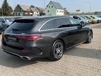 Gebraucht Mercedes E300 AMG 197 PS (144 kW) 2025 Lack graphitgrau Kombi
