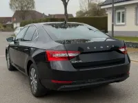 Gebraucht Skoda Superb 150 PS (110 kW) 2022 Schwarz Limousine