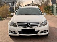 Gebraucht Mercedes C220 170 PS (125 kW) 2011 Weiß Kombi
