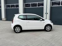 Gebraucht VW up! take up! 60 PS (44 kW) 2015 Weiß Kleinwagen