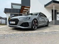 Second-hand Audi RS4 Competition 450 CP (330 kW) 2023 Gri Break