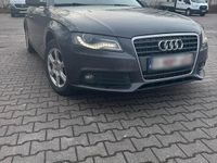 Second-hand Audi A4 140 CP (102 kW) 2011 Negru Break