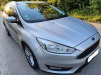 Gebraucht Ford Focus 120 PS (88 kW) 2017 Grau Kombi