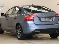 Gebraucht Volvo S60 Linje Svart 190 PS (139 kW) 2017 Blau Limousine