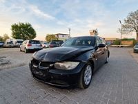 gebraucht BMW 320 i touring,GroßesNavi,Leder,SHZ,ALU,TÜV 05/24