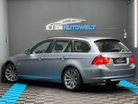 Gebraucht BMW 318 143 PS (105 kW) 2010 Blau Kombi