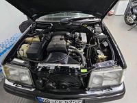 Gebraucht Mercedes E220 150 PS (110 kW) 1994 Schwarz Cabrio