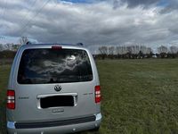 Gebraucht VW Caddy Comfortline 140 PS (102 kW) 2011 Silber Van / Kleinbus