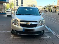 Gebraucht Chevrolet Orlando 140 PS (102 kW) 2011 Silber Van / Kleinbus