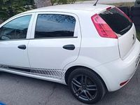 Gebraucht Fiat Punto 69 PS (50 kW) 2017 Weiß Kleinwagen