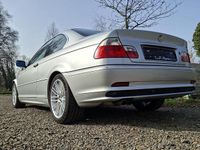 Gebraucht BMW 325 192 PS (141 kW) 2001 Silber Coupé