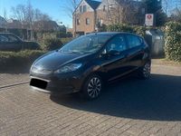 Gebraucht Ford Fiesta 82 PS (60 kW) 2011 Schwarz Kleinwagen