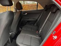 Gebraucht Kia Rio DREAM-TEAM Edition 84 PS (61 kW) 2020 Rot Limousine