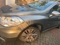 Gebraucht Suzuki SX4 120 PS (88 kW) 2015 Grau SUV