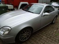 Gebraucht Mercedes SLK200 163 PS (119 kW) 2002 Silber Cabrio