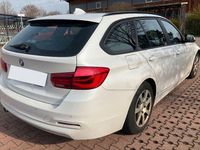 Gebraucht BMW 318 150 PS (110 kW) 2016 Weiß Kombi