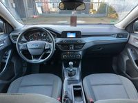 Gebraucht Ford Focus 125 PS (91 kW) 2019 Grau Kombi