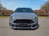 Gebraucht Ford Focus ST 185 PS (136 kW) 2015 Grau Kombi