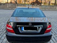 Gebraucht Mercedes C180 156 PS (114 kW) 2012 Schwarz Limousine