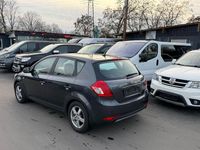 Gebraucht Kia Ceed Attract 109 PS (80 kW) 2011 Grau Kleinwagen