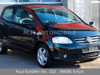 Gebraucht VW Fox Style 60 PS (44 kW) 2011 Schwarz Kleinwagen
