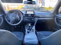Gebraucht BMW 318 Comfort Edition 143 PS (105 kW) 2012 Schwarz Limousine