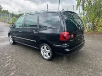 Gebraucht VW Sharan Highline 140 PS (102 kW) 2009 Schwarz Van / Kleinbus