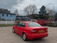 Gebraucht BMW 325 Basis 143 PS (105 kW) 1994 Rot Limousine