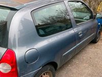 Gebraucht Renault Clio II 100 PS (73 kW) 2005 Grau Kleinwagen