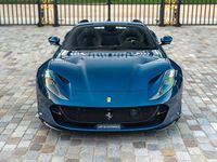 Gebraucht Ferrari 812 799 PS (587 kW) 2020 Blau Cabrio