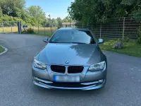 Gebraucht BMW 318 Exclusive 150 PS (110 kW) 2011 Grau Cabrio