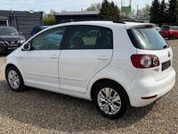 Gebraucht VW Golf VII Life 105 PS (77 kW) 2013 Weiß Limousine