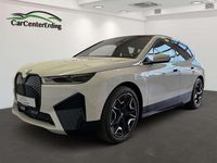 Gebraucht BMW iX Sport Line 239 kW (326 PS) 2021 Alpinweiss iii SUV