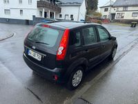 Gebraucht Ford Fiesta Ambiente 69 PS (50 kW) 2007 Schwarz Kleinwagen