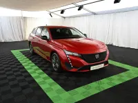 Gebraucht Peugeot 308 SW Style 131 PS (96 kW) 2024 Rot Kombi
