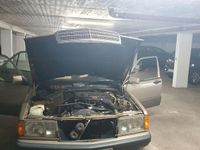 Gebraucht Mercedes 190 109 PS (80 kW) 1990 Beige Limousine