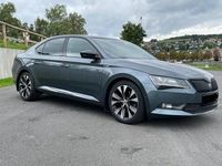Gebraucht Skoda Superb SportLine 190 PS (139 kW) 2017 Grau Limousine