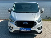 Usata Ford Tourneo 131 CV (96 kW) 2023 Argento Monovolume