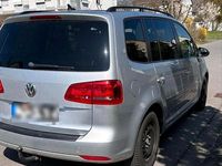 Gebraucht VW Touran 150 PS (110 kW) 2014 Silber Van / Kleinbus