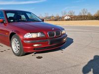 Gebraucht BMW 320 150 PS (110 kW) 1999 Rot Limousine